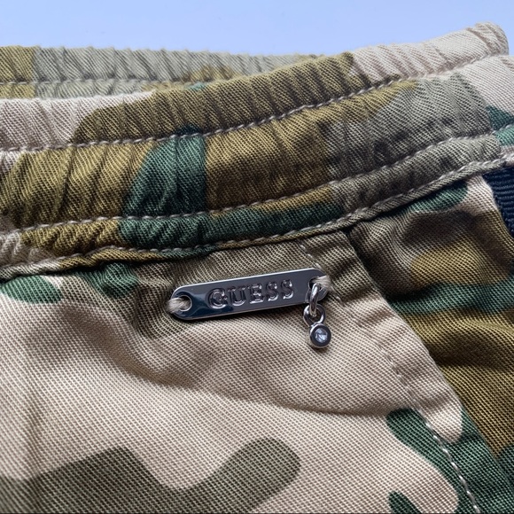 NWT Guess Big Girls Printed Joggers | Size 7 - Picture 5 of 6